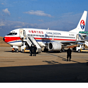 荷花机场快运航空快运业稳步发展的原因是什么？